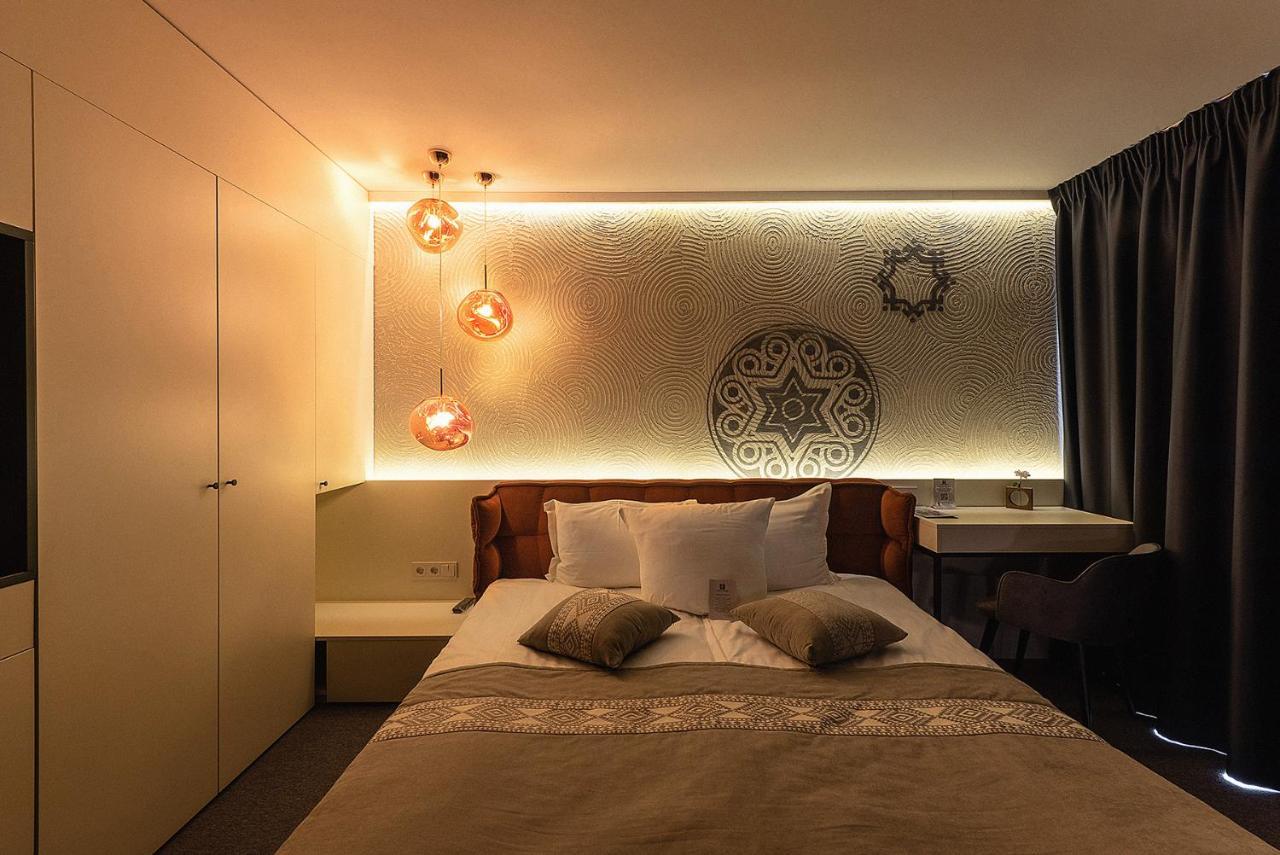 Stara Pravda Hotel 布克维 外观 照片